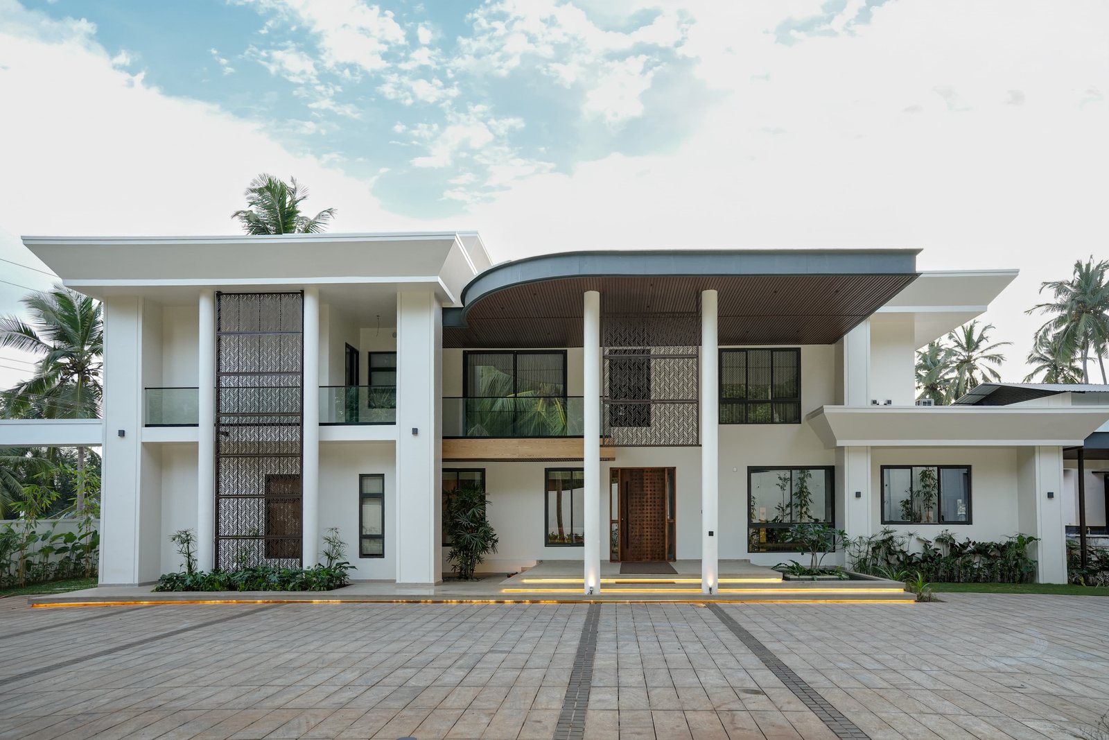 VEGASSERI HOUSE